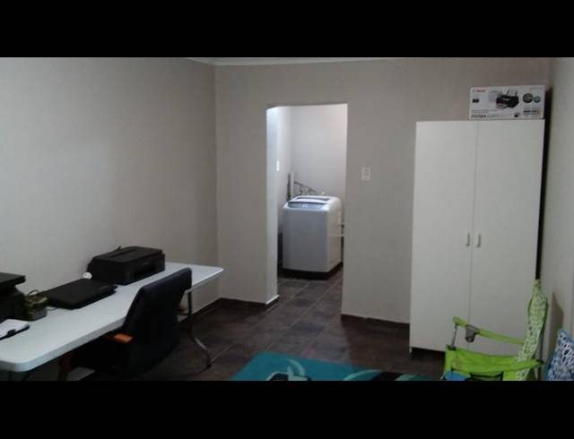 4 BEDROOM HOUSE FOR SALE IN VAN DYK PARK